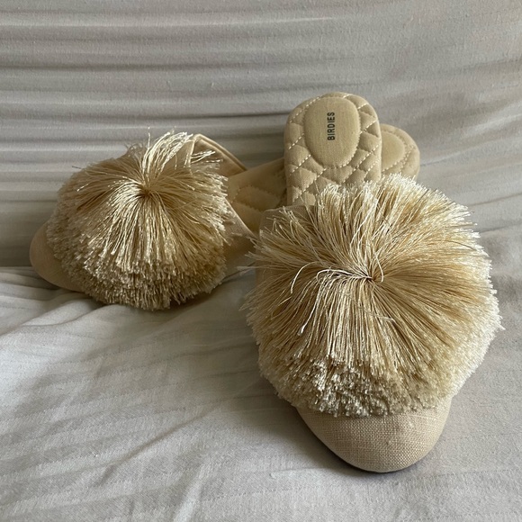 Birdies Songbird Pom Pom Linen Fabric Crème Slides Ballet Flats Mules Size 7.5 - Picture 3 of 11